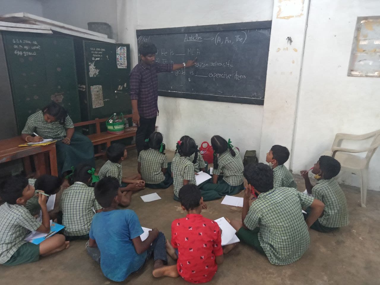 Volunteering with Poovaragavan